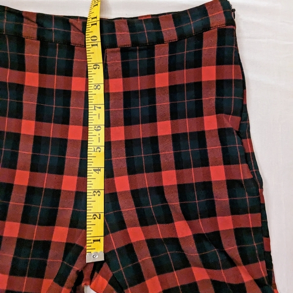 FINAL DAYS $5 Urban Outfitters Plaid Skinny Flair Pants - CLOSET CLOSING - Picture 8 of 10